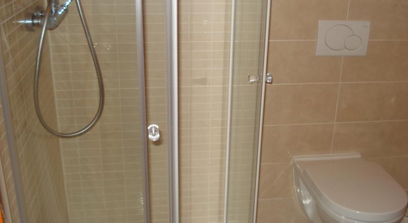 Apartments Villa Residenca Novi Vinodolski Δωμάτιο φωτογραφία