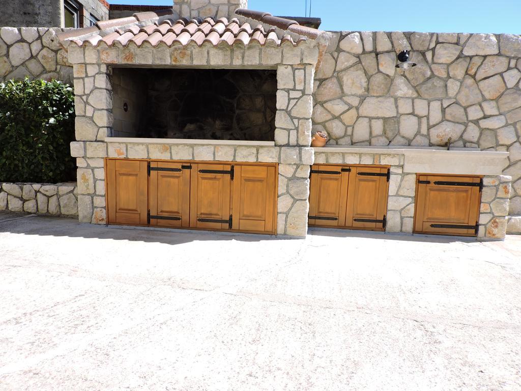 Apartments Villa Residenca Novi Vinodolski Εξωτερικό φωτογραφία