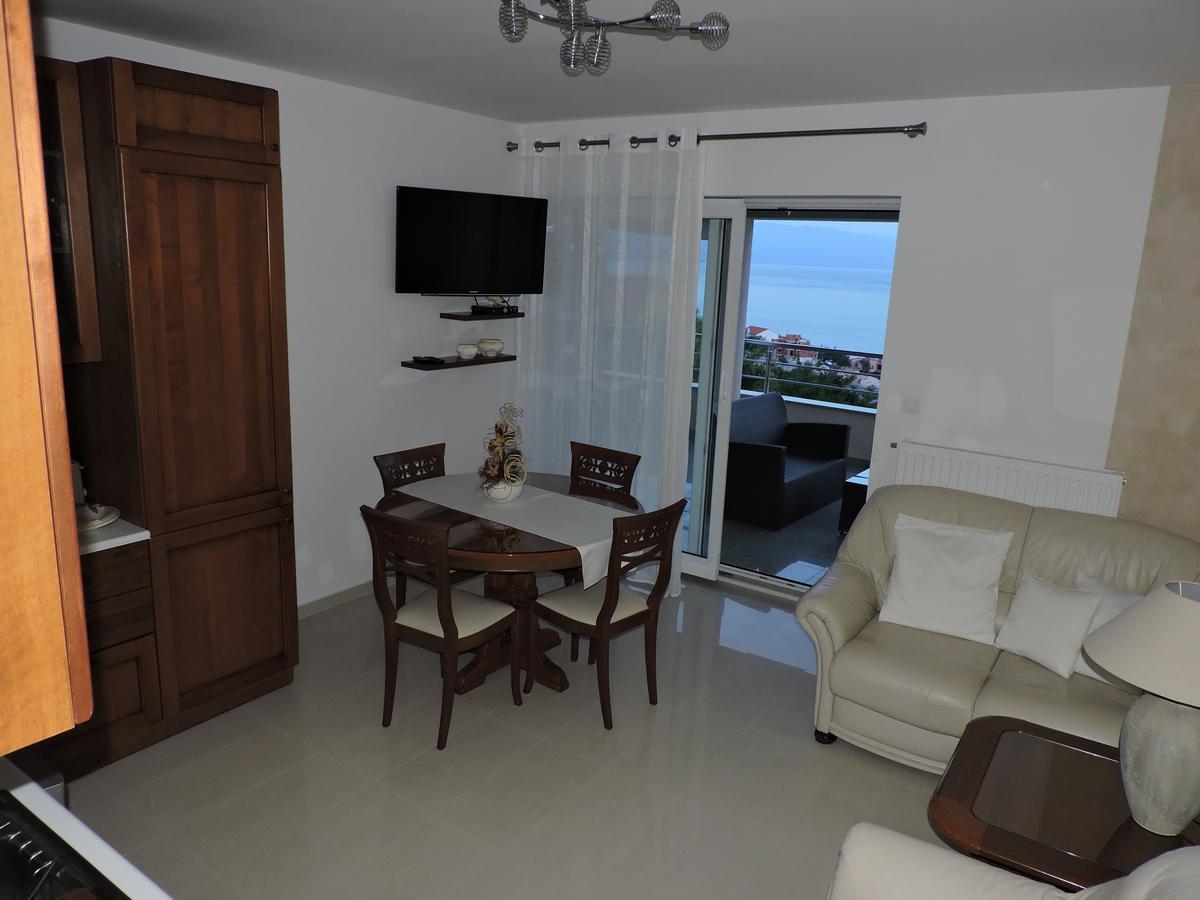 Apartments Villa Residenca Novi Vinodolski Εξωτερικό φωτογραφία